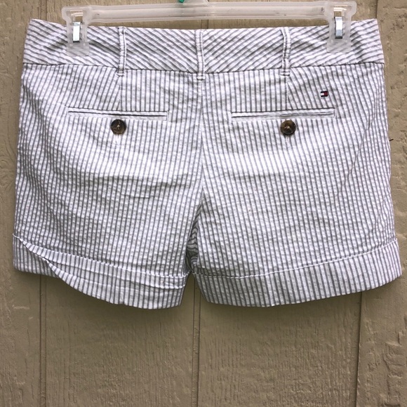 ⚡️5/$15⚡️ Tommy Hilfiger | White/Gray Striped Shorts | 6 - Picture 7 of 8